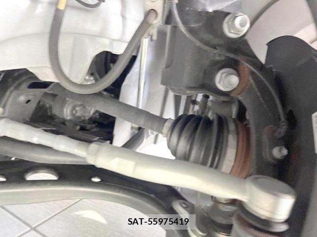 Toyota YARIS 2023-08 8747125-19