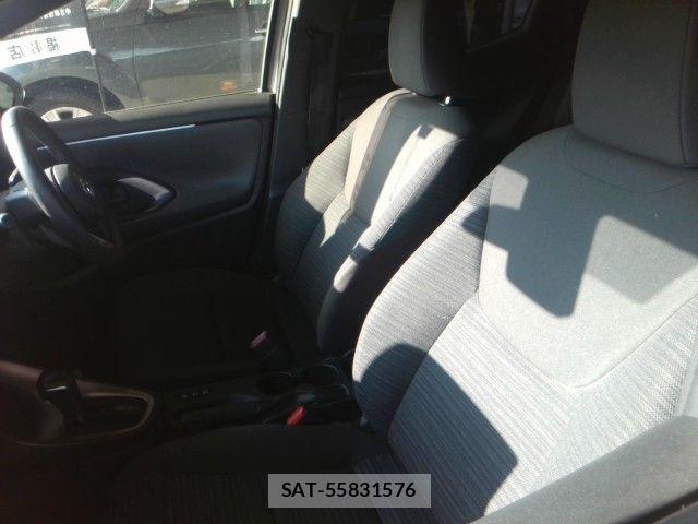 Toyota YARIS 2020-06 8747124-5