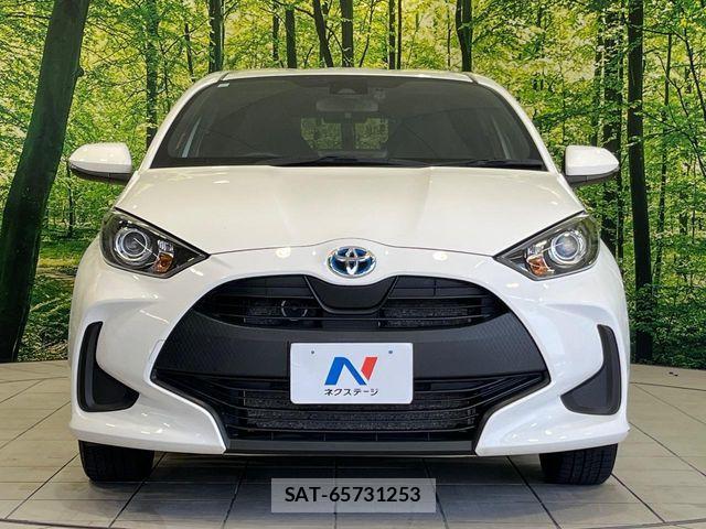 Toyota YARIS 2023-07 8747127-14