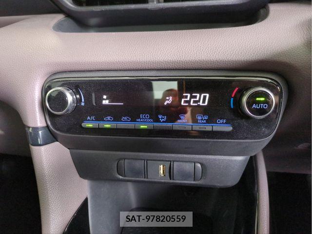 Toyota YARIS 2020-05 8747133-11