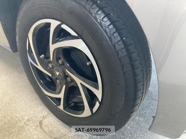 Toyota YARIS 2024-07 8832706-2