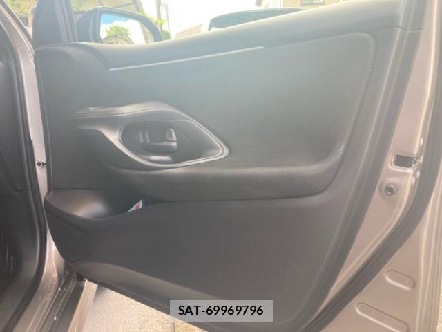 Toyota YARIS 2024-07 8832706-4