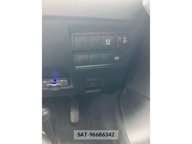 Toyota YARIS 2021-03 8832711-9