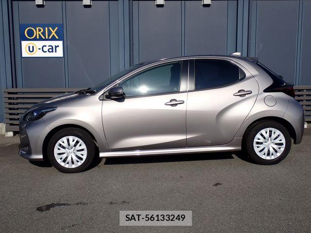 Toyota YARIS 2021-07 8832710-28