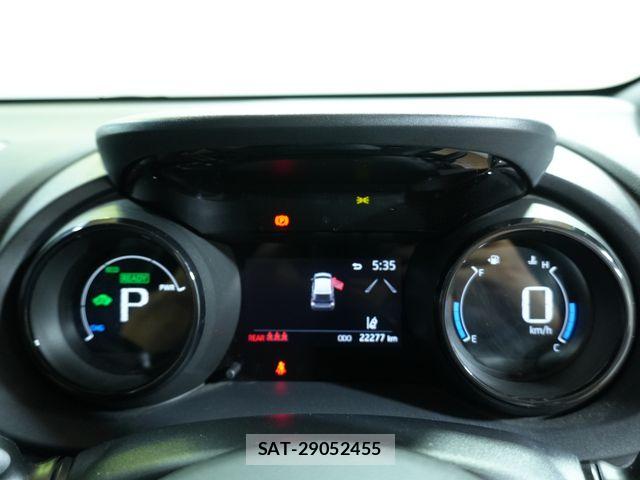 Toyota YARIS 2020-05 8851221-9