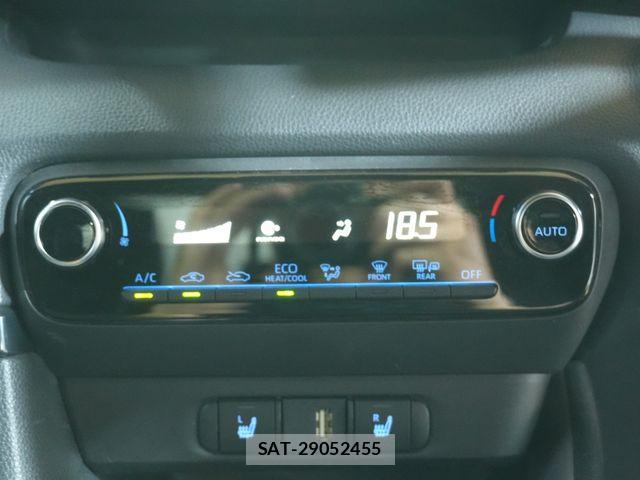 Toyota YARIS 2020-05 8851221-11