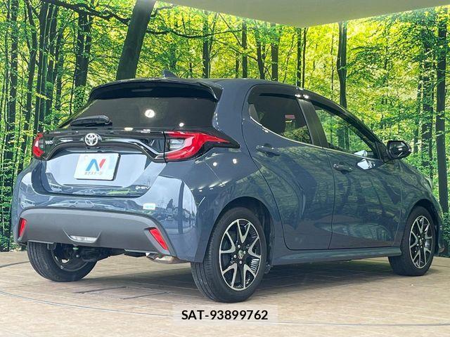 Toyota YARIS 2024-12 8851222-16