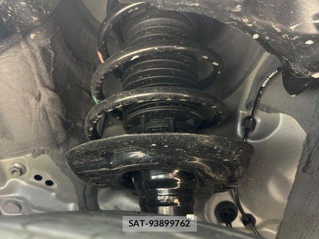 Toyota YARIS 2024-12 8851222-19