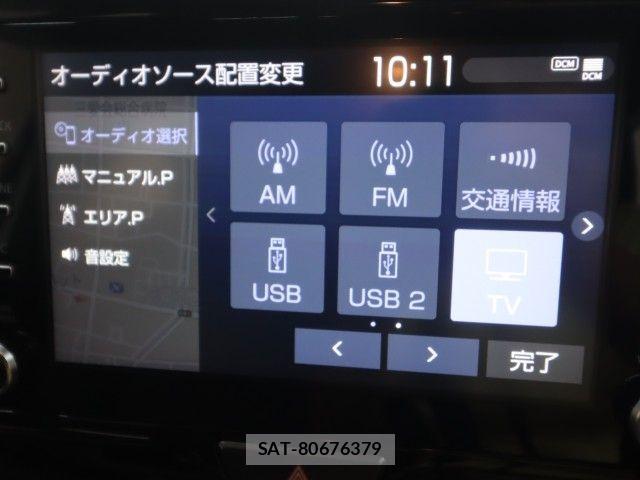 Toyota YARIS 2021-01 8883170-13