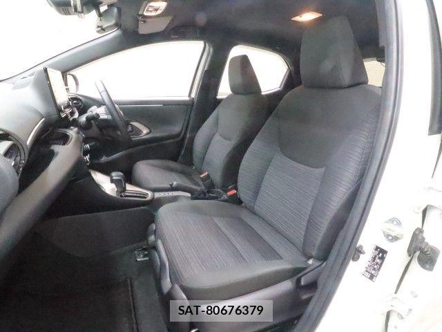 Toyota YARIS 2021-01 8883170-5