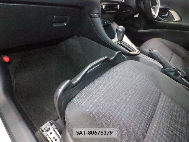 Toyota YARIS 2021-01 8883170-6