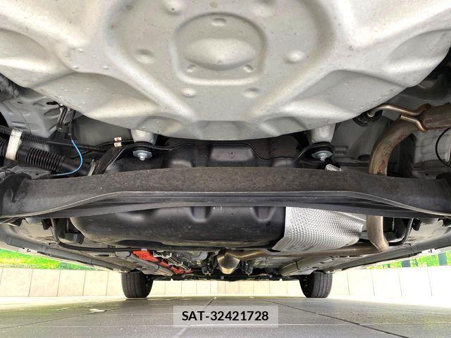 Toyota YARIS 2021-08 8883171-18