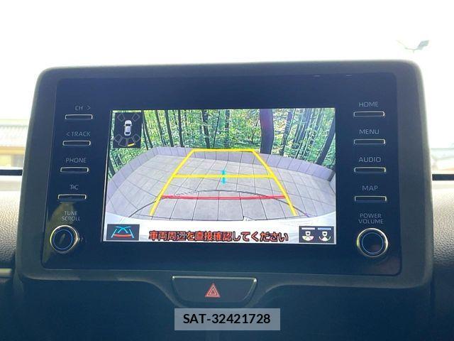 Toyota YARIS 2021-08 8883171-3