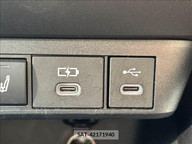 Toyota YARIS 2024-06 8883168-21