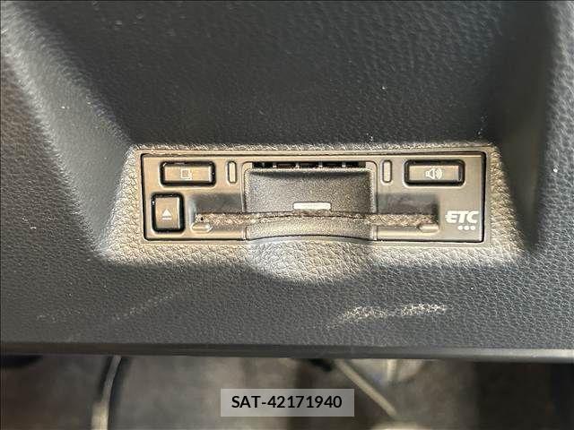 Toyota YARIS 2024-06 8883168-29