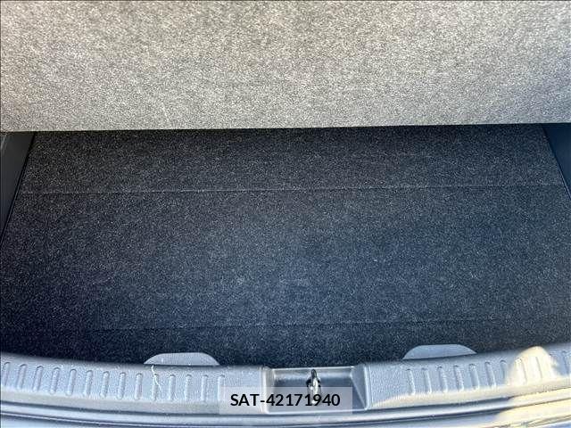 Toyota YARIS 2024-06 8883168-6