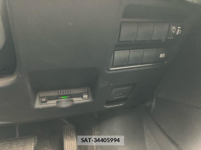 Toyota YARIS 2020-08 8883174-10