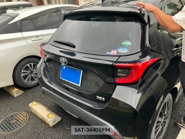 Toyota YARIS 2020-08 8883174-5