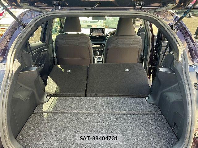 Toyota YARIS 2021-03 8883173-10