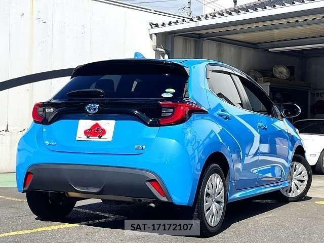 Toyota YARIS 2020-12 8883172-2