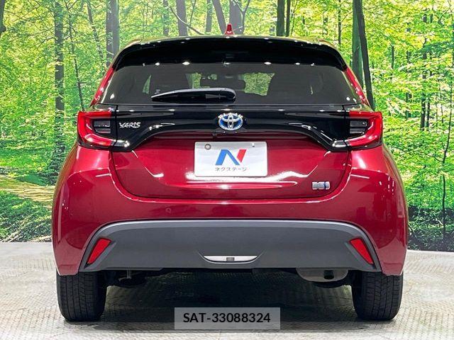 Toyota YARIS 2023-01 8884700-15