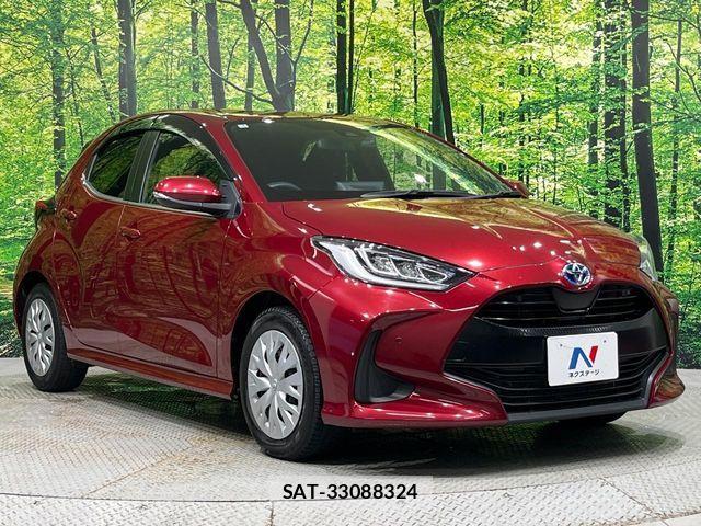Toyota YARIS 2023-01 8884700-16