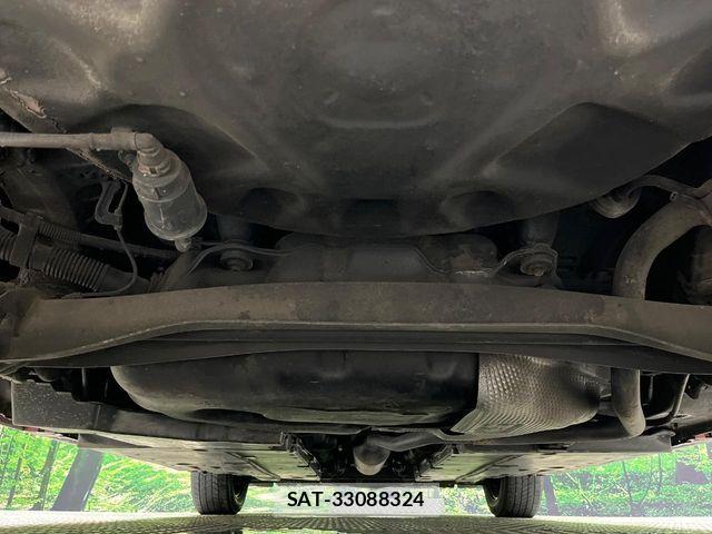 Toyota YARIS 2023-01 8884700-19