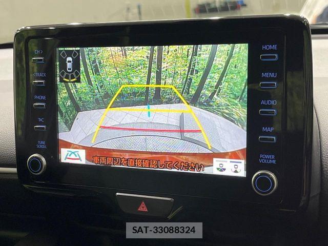 Toyota YARIS 2023-01 8884700-3