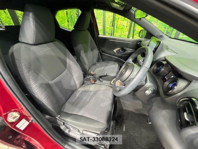 Toyota YARIS 2023-01 8884700-8