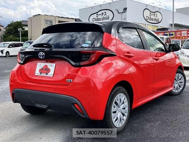 Toyota YARIS 2020-09 8884699-2