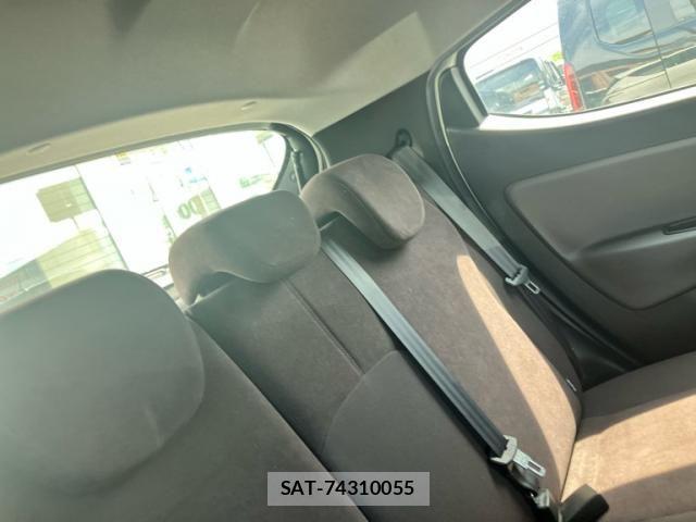 Chrysler YPSILON 2014-11 1268854-11