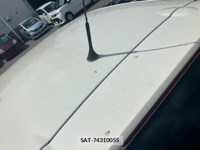 Chrysler YPSILON 2014-11 1268854-6