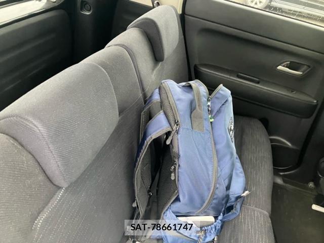 Honda ZEST SPARK 2010-02 8662684-11