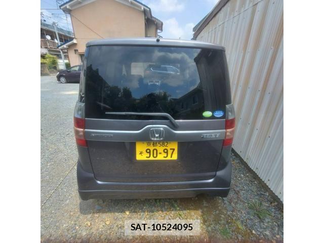 Honda ZEST 2007-03 8232575-1