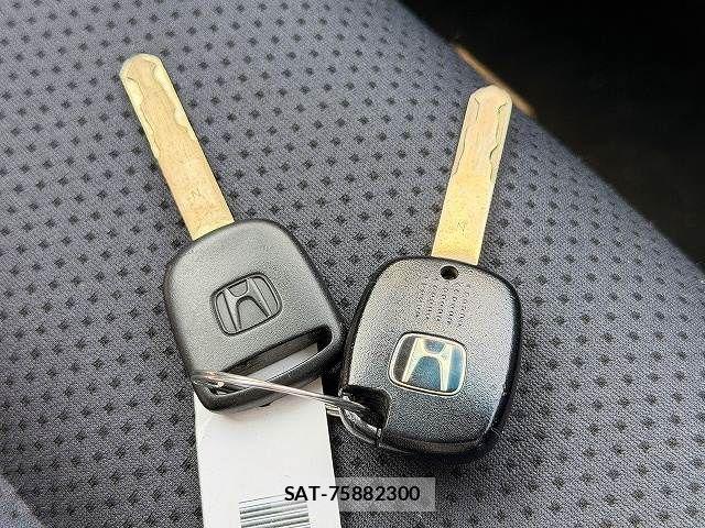 Honda ZEST 2007-05 8372438-13