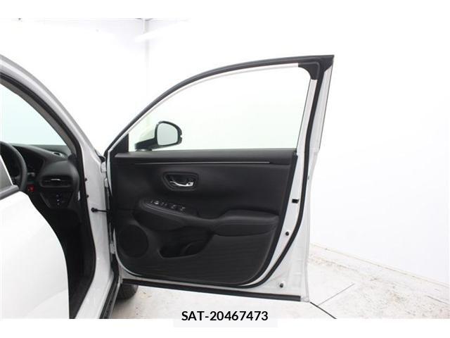 Honda ZR-V 2023-07 7273360-29