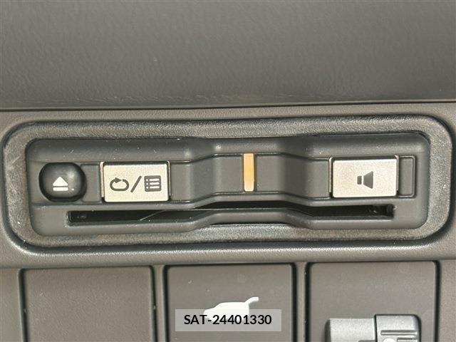 Honda ZR-V 2022-11 7395089-4