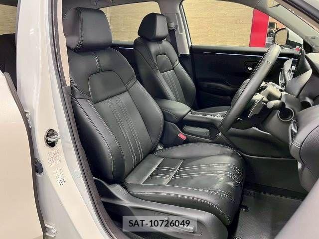 Honda ZR-V 2023-07 7504172-8