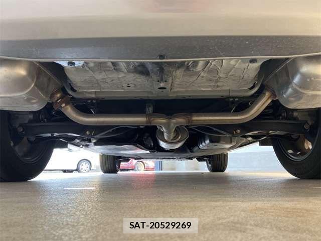 Honda ZR-V 2023-05 8211220-18