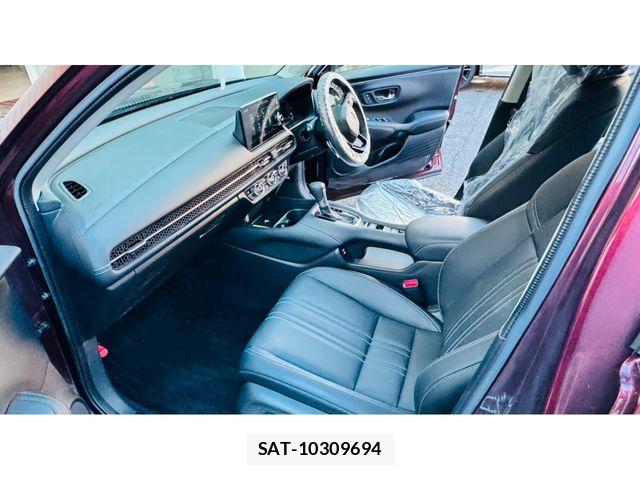 Honda ZR-V 2023-06 8211219-21