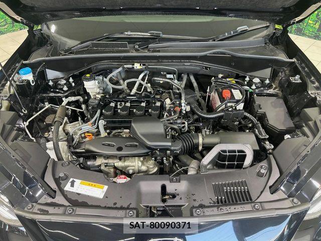 Honda ZR-V 2025-01 8247296-17