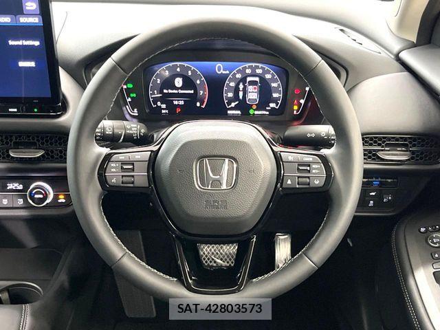 Honda ZR-V 2025-01 8318346-10