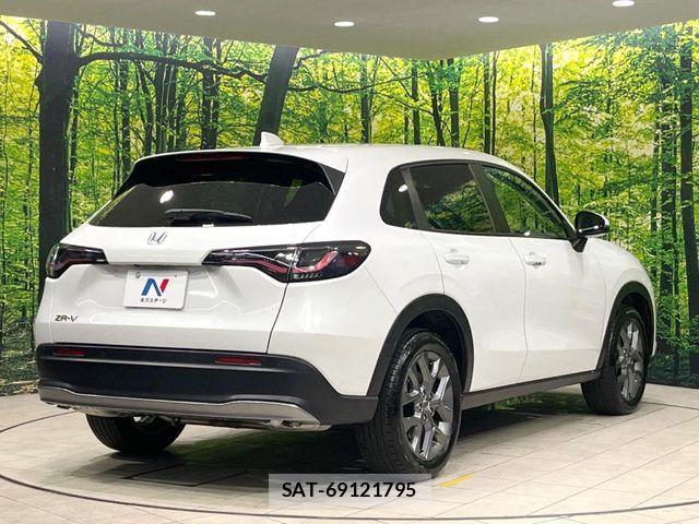 Honda ZR-V 2024-10 8338691-16