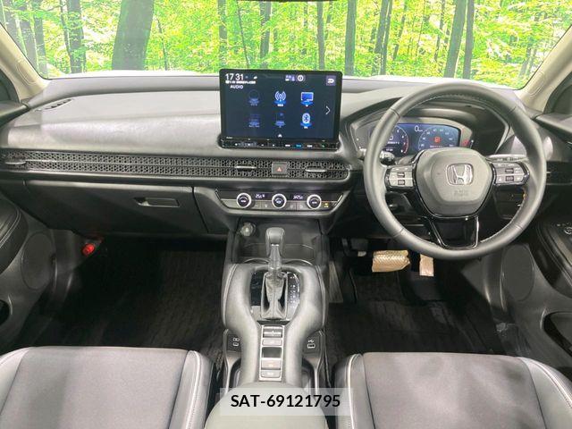 Honda ZR-V 2024-10 8338691-1