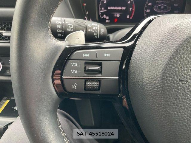 Honda ZR-V 2022-12 8439199-14
