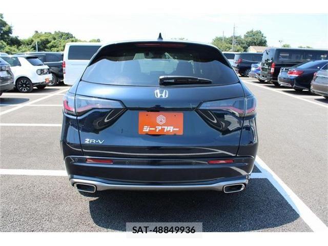 Honda ZR-V 2024-01 8564246-9