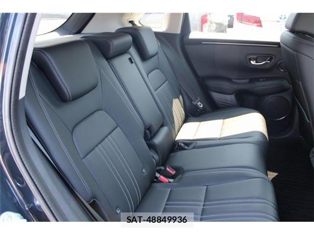 Honda ZR-V 2024-01 8564246-24