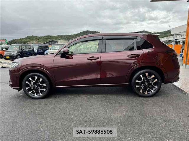 Honda ZR-V 2022-12 8851227-11