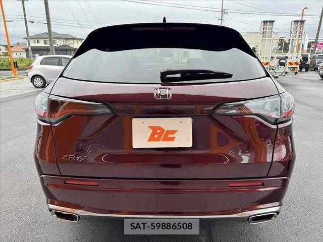 Honda ZR-V 2022-12 8851227-13