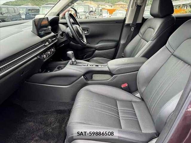 Honda ZR-V 2022-12 8851227-17